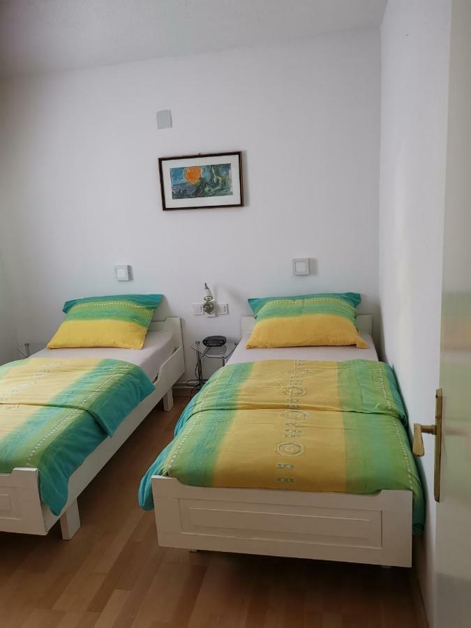 Apartma Soncek Premantura Eksteriør billede
